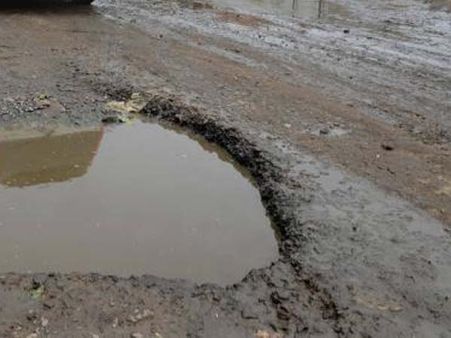 ரோட்டையே காணோம்... போட்டதாக கணக்கு காட்டி சுருட்டிய கடையநல்லூர் நகராட்சி தலைவி!