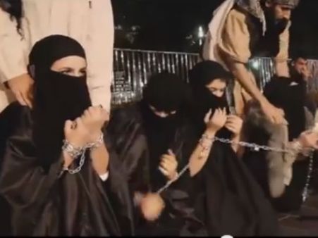 இந்தியப் பெண்களை செக்ஸ் அடிமைகளாக நடத்தும் ஐஎஸ்ஐஎஸ்... திரும்பி வந்தவர் 'திடுக்'