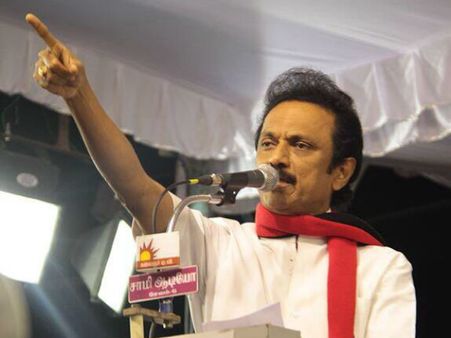 தமிழ்நாட்டில் ஜனநாயகம் இருக்கிறதா, சர்வாதிகாரம் குடிகொண்டுள்ளதா?- ஸ்டாலின் ஆவேசம்