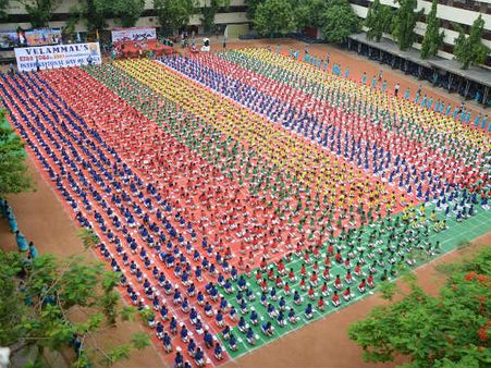 3001 மாணவர்கள் ஒரே நேரத்தில் செய்த யோகா! லிம்கா சாதனை!!