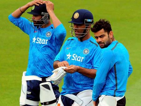 டோணிக்கு எதிராக கோஹ்லி கொந்தளிக்க.. ஜடேஜா அன் கோவே காரணம்?