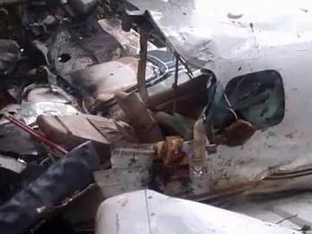 காட்டுக்குள் விழுந்த விமானத்தில் 5 நாட்களுக்குப் பின் உயிர்பிழைத்த தாயும், சேயும்!