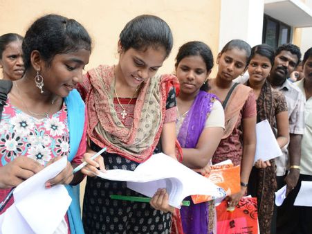 544 முன்னாள் மாணவர்களுக்கு எம்பிபிஎஸ் சீட் - இன்னாள் மாணவர்கள் நிலை?