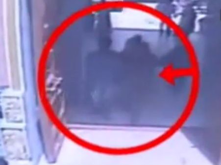 மர்மாக உயிரிழந்த தலித் இளைஞர் கோகுல்ராஜை ஒரு கும்பல் அழைத்து செல்லும் சிசிடிவி காட்சிகள் வெளியீடு