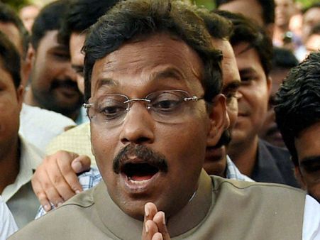 ஊழல் புகாரில் சிக்கினார் பா.ஜ.கவின் இன்னொரு மகா. அமைச்சர்! ரூ.191 கோடி ஒப்பந்தத்தில் முறைகேடு!!