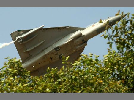 தேஜாஸ் திட்டத்தை இழுத்து மூட முயற்சித்த சக்திகள் - திட்ட இயக்குநர் பரபரப்புத் தகவல்