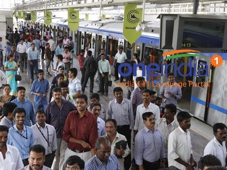மெட்ரோ ரயில் நல்லாயிருக்கு… ஆனா காஸ்ட்லியா இருக்கே!