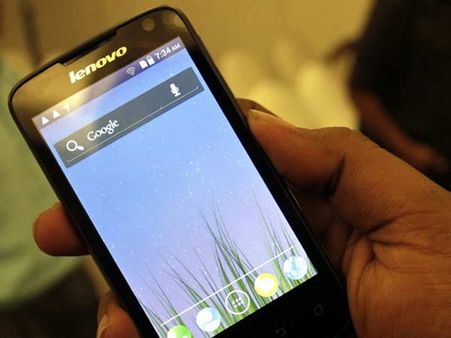 100 கோடி எண்ணிக்கையை தொட்ட இந்திய தொலைபேசி இணைப்புகள் - டிராய் வெளியீடு