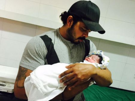 என் மகளுக்கு நான் தீவிரவாதியாக தெரியக் கூடாது... ஸ்ரீசாந்த் நெகிழ்ச்சி