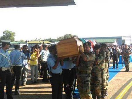 கவுகாத்தியிலிருந்து டெல்லி சென்றது அப்துல் கலாம் உடல்