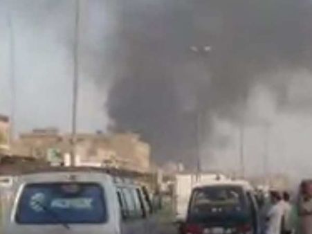 ஈராக் மார்க்கெட்டில் லாரியில் வெடிகுண்டு நிரப்பி தாக்குதல்.. 60 பேர் உடல் சிதறி சாவு