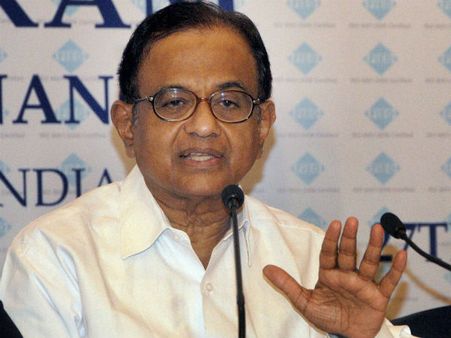 ராஜிவ் மீது அபாண்ட குற்றச்சாட்டு.. சுஷ்மா நிபந்தனையற்ற மன்னிப்பு கேட்க ப.சி. வலியுறுத்தல்!