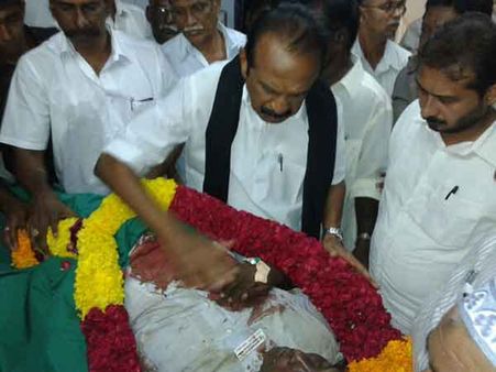 சசிபெருமாள் மரண வழக்கு... தன்னையும் மனுதாரராக சேர்க்க ஹைகோர்ட்டில் வைகோ கோரிக்கை