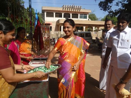 காரைக்குடி பள்ளியில் சுதந்திர தின விழா.. மாணவர்களுக்கு பேச்சு, ஓவியம், மாறு வேடப் போட்டி