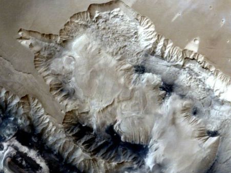 வாவ்...இவ்ளோ அழகா செவ்வாய் கிரகம்? - 3டி புகைப்படங்களை அனுப்பி வியக்க வைத்த மங்கள்யான்!