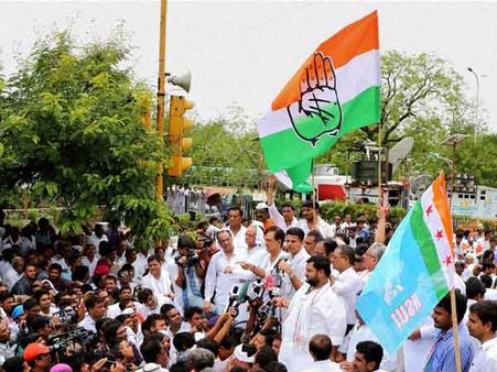 உள்ளாட்சித் தேர்தல்: வசுந்தரராஜேவின் கோட்டையில் வெற்றி கொடி ஏற்றிய காங்கிரஸ்- பா.ஜ.க. 'ஷாக்'