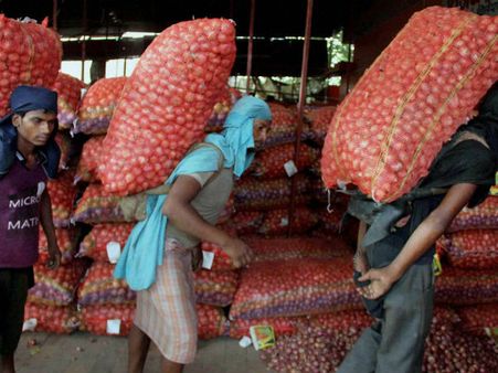 700 கிலோ வெங்காயங்கள் திருட்டு... மும்பையில் 