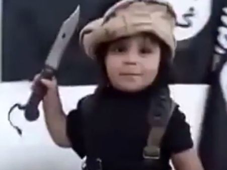 இளகிய மனம் உள்ளவர்கள் இந்த செய்தியை படிக்கவோ, வீடியோவை பார்க்கவோ வேண்டாம்!