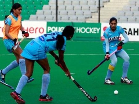 ஒலிம்பிக்கில் பங்கேற்க 35 வருடங்களுக்கு பிறகு தகுதி பெற்றது இந்திய மகளிர் ஹாக்கி அணி!