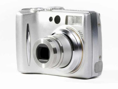 கணக்கெடுப்புக்கு போட்டோ எடுத்து கழிப்பறையில் ஒட்டிய மாநகராட்சி- கோவையில் புகார்