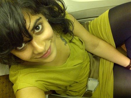 சிறப்பாக தற்கொலை செய்வது எப்படி? 89 வெப்சைட்டுகளை ஃரெபர் செய்து உயிரை மாய்த்த பெங்களூர் பெண்