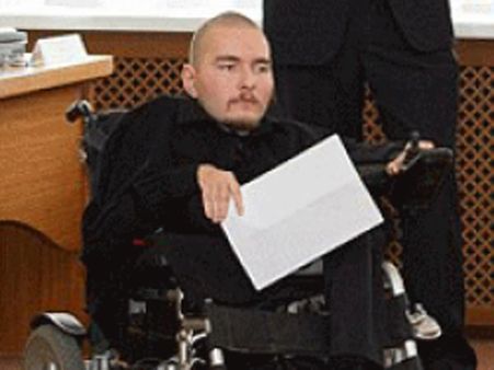 உலகின் முதல் “தலைமாற்று” அறுவை சிகிச்சை - ரஷ்ய கணினி விஞ்ஞானிக்கு 2017ல் நடக்குது!