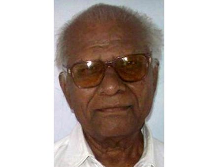 கோவிந்த் பன்சாரேவை படுகொலை செய்த இந்துத்துவா தீவிரவாத அமைப்பு சனாதன் சன்ஸ்தாவை தடை செய்க - காங்.