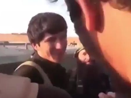 தற்கொலைப்படை தாக்குதல் நடத்தும் முன்பு கதறி அழுத தீவிரவாதி: வீடியோ இதோ