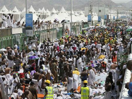 கூட்ட நெரிசலில் 700க்கும் மேற்பட்ட ஹஜ் பயணிகள் பலி.. விசாரணைக்கு சவுதி அரசு உத்தரவு