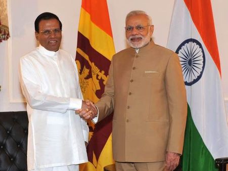 இலங்கையில் பாதிக்கப்பட்டோருக்கு நீதி கிடைக்க வேண்டும்: சிறிசேனவிடம் பிரதமர் மோடி வலியுறுத்தல்!