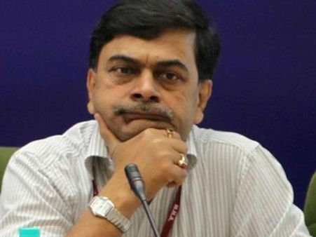 பீகாரில் கிரிமினல்களுக்கு பா.ஜ.க சீட் விற்பனை - சொந்த கட்சி எம்.பி. ஆர்.கே.சிங் பகீர் புகார்!!