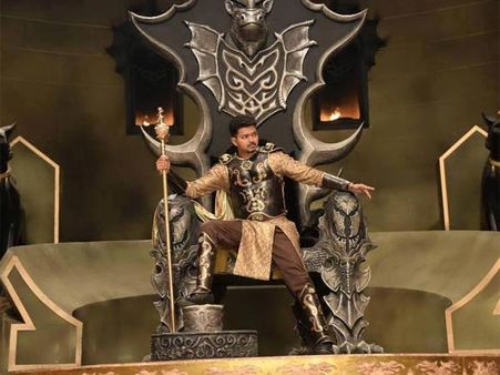 அடுத்தடுத்து பிரச்சினைகளை சந்திக்கும் விஜய் படங்கள்.. பின்னணியில் பரபரப்பு காரணங்கள்!