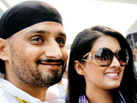 திருமணத்திற்குத் தயாராகும் ஹர்பஜன் சிங்கும், கீதா பஸ்ராவும்..!