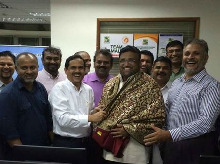 சிங்கப்பூரில் முன்னாள் எம்.பி. அப்துல் ரஹ்மானுக்கு வரவேற்பு