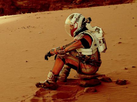 த மார்ஷியன்.. இது படமல்ல, பாடம்!