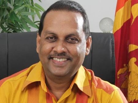 எல்லை தாண்டி வந்தால் இந்திய மீனவர்களை கைது செய்வோம்- இலங்கை அமைச்சர் மகிந்த அமரவீர உறுதி