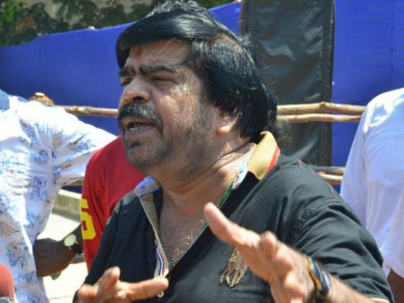 கமல் நன்றி மறந்தவர்...சிலம்பரசன் உண்மையான தமிழன் - டி.ராஜேந்தர்