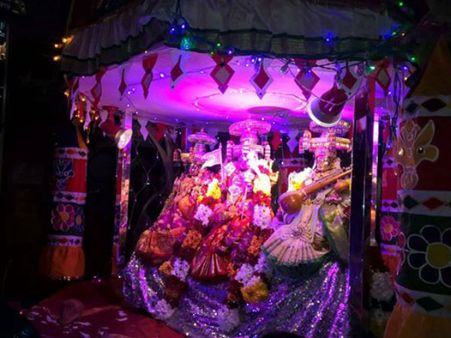 சுவிட்சர்லாந்தில் ஞானலிங்கேச்சுரத்தில் நடந்த நவராத்திரித் திருவிழா