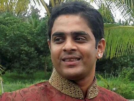 அமைச்சர் சதானந்த கவுடாவின் மகன் மீதான பலாத்கார வழக்கு விசாரணைக்கு 2 வார தடை