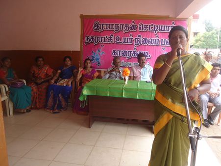 புட்டு, களி, அடை கூழ்... காரைக்குடி பள்ளியைக் கலக்கிய உணவுத் திருவிழா