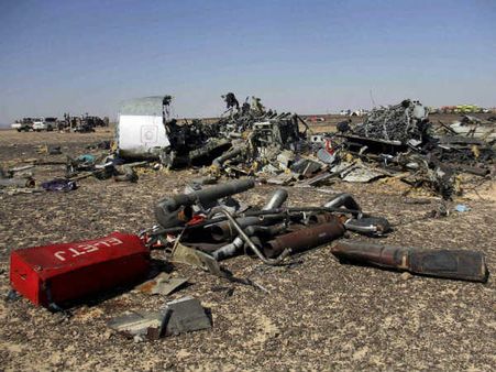 ரஷ்ய விமானத்தை ஐஎஸ் தீவிரவாதிகள் சுட்டு வீழ்த்தியிருக்கலாம்: அமெரிக்கா