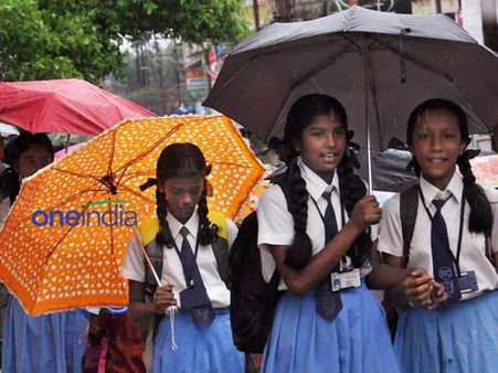 கனமழை... நெல்லை மாவட்டத்தில் பள்ளிகளுக்கு விடுமுறை