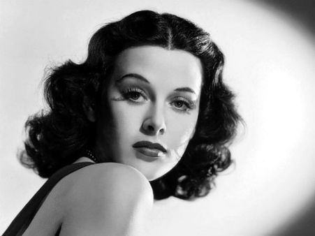 ப்ளூடூத், வைபைக்கு பிள்ளையார் சுழி போட்ட 