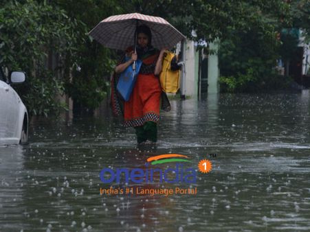 தமிழகத்தில் இன்று முதல் 3 நாட்களுக்கு கனமழை நீடிக்கும்: வானிலை ஆய்வு மையம்