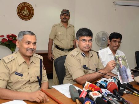 கொலை மூலம் மதக்கலவரம் ஏற்படுத்த திட்டம்: சோட்டா ஷகீல் கூட்டாளி பெங்களூரில் கைது