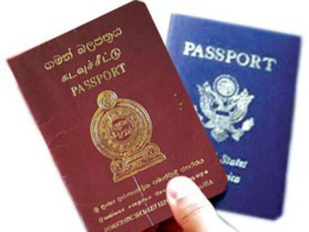 ஸாரிங்க... கையால் எழுதப்பட்ட பாஸ்போர்ட்கள் இன்று முதல் செல்லாது!