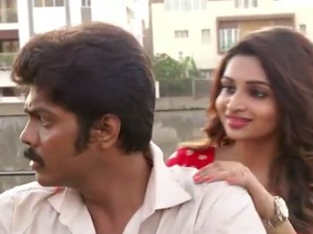 அந்தப் பெண் கெளதமை பார்ப்பார் பாருங்க, அப்படி ஒரு 