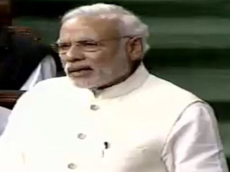 இந்திய அரசுக்கு ஒரே மதம், ஒரே புனித நூல்தான்: சகிப்பின்மை விமர்சனத்திற்கு மோடி 'நச்' விளக்கம்