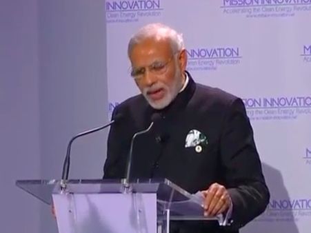 சூர்ய சக்தி கூட்டமைப்புக்கு இந்தியா சார்பில் ரூ.200 கோடி நிதி வழங்கப்படும்: பாரீசில் மோடி பேச்சு