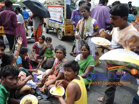 தண்ணீரில் மிதக்கும் தமிழகம்.. லேட்டஸ்ட் நிலவரம் உடனுக்குடன்